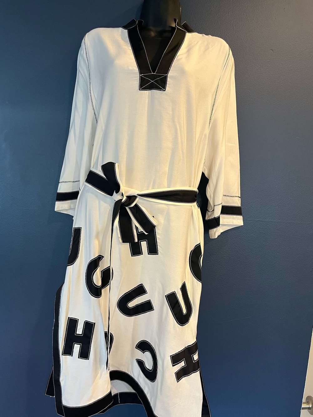 White and Black Letter-Print Belted Midi Dress size S